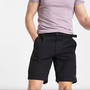 The North Face Paramount Trail shorts in black size 34